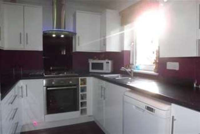  Image of 2 Bedroom Maisonette  To Rent at Basingstoke, RG22 4NQ