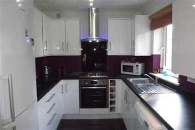  Image of 2 Bedroom Maisonette  To Rent at Basingstoke, RG22 4NQ