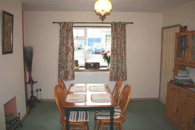  Image of 3 Bedroom Semi-Detached  For Sale at Bridgwater, TA7 9DJ