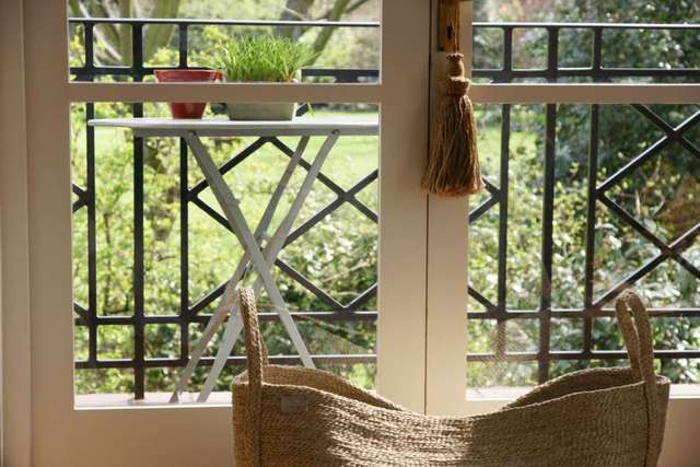  Image of Studio  To Rent at Brompton Park Crescent Fulham London, SW6 1SP