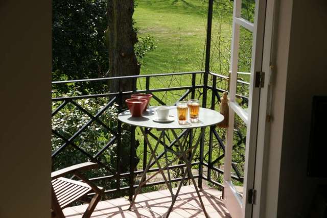  Image of Studio  To Rent at Brompton Park Crescent Fulham London, SW6 1SP