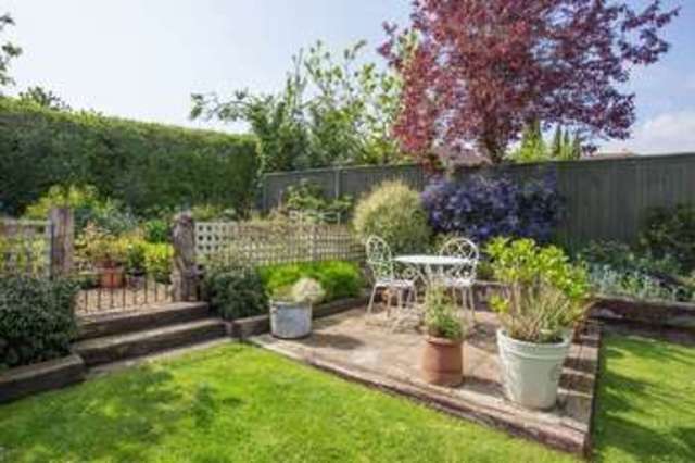  Image of 3 Bedroom Detached  For Sale at Brookside Road Old Bedhampton Havant, PO9 3JL