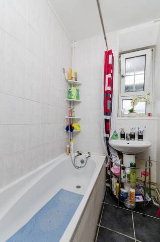  Image of 2 Bedroom Flat  For Sale at Browne House  Deptford, SE8 4SE