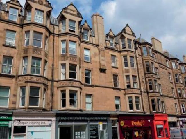  Image of 3 Bedroom Flat  To Rent at Bruntsfield Edinburgh Edinburgh, EH10 4ER