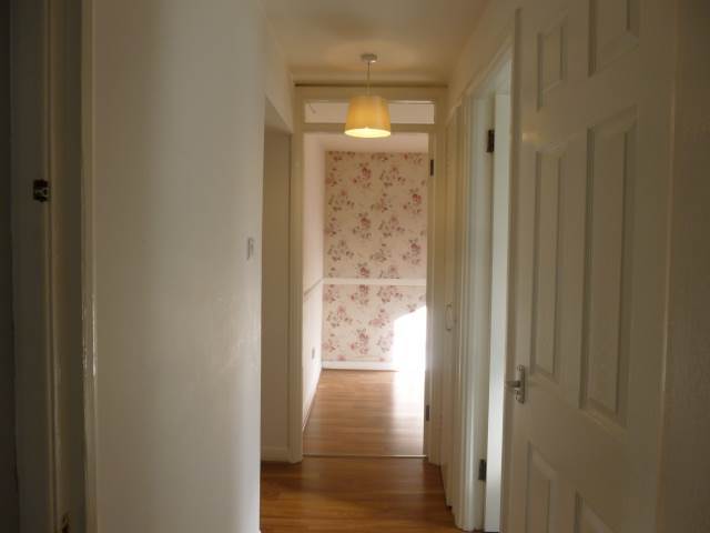  Image of 3 Bedroom Flat  To Rent at Leith Walk Edinburgh Edinburgh, EH6 8SN