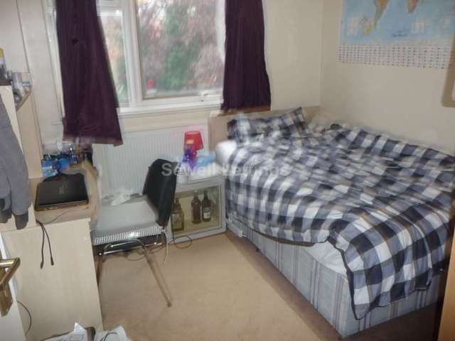  Image of 9 Bedroom Detached  To Rent at Bulmershe Road  Reading, RG1 5RH