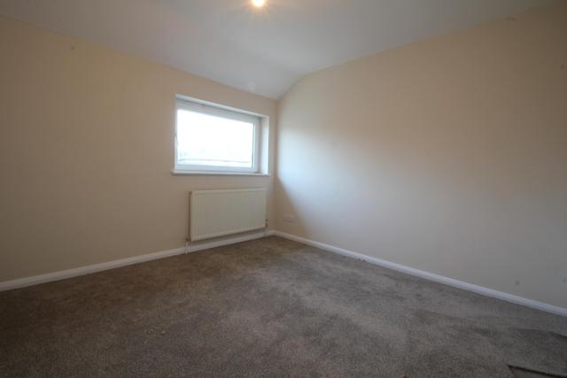 Image of 3 Bedroom Terraced  For Sale at Sheerwater Woking Horsell, GU21 5NU