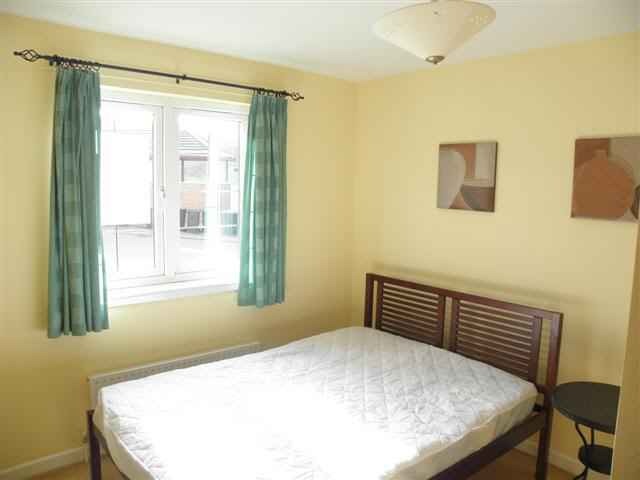  Image of 2 Bedroom Flat  To Rent at Livingston West Lothian West Lothian, EH54 6DD