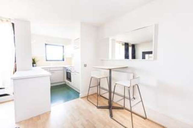  Image of Flat  For Sale at Chart House  London, E14 3TW
