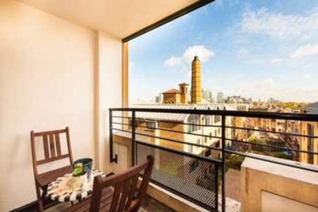  Image of Flat  For Sale at Chart House  London, E14 3TW