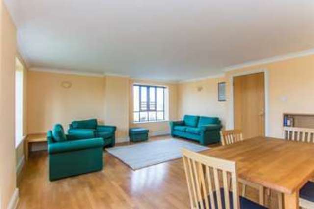  Image of 2 Bedroom Flat  For Sale at Slipway House  Docklands, E14 3TD