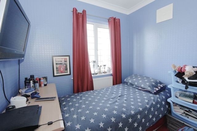  Image of 3 Bedroom Semi-Detached  For Sale at Butts Road  Barton-Upon-Humber, DN18 5JH