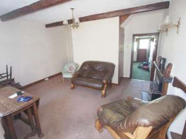  Image of 2 Bedroom Terraced  For Sale at Chapel-en-le-Frith  High Peak, SK23 0PJ