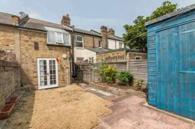  Image of 2 Bedroom Detached  For Sale at Docklands, E14 3QR