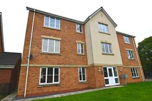  Image of 2 Bedroom Flat  To Rent at Cairn Brae  Newton Le Willows, WA12 9FW