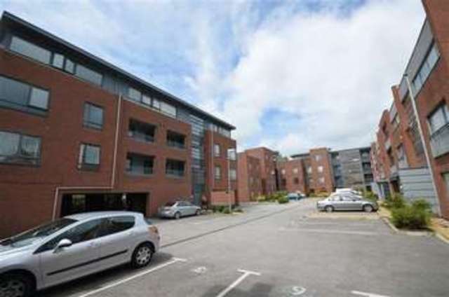  Image of 2 Bedroom Flat  For Sale at Carlett View Garston Liverpool, L19 2NP