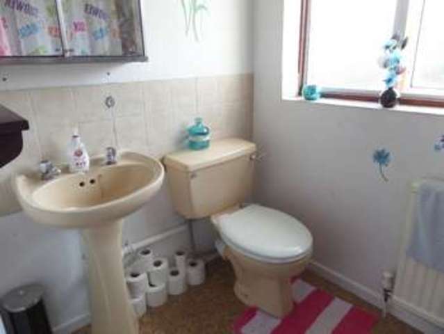  Image of 3 Bedroom Semi-Detached  For Sale at Newport Pagnell, MK16 0BQ