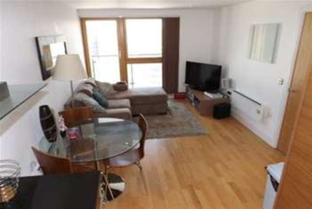  Image of 2 Bedroom Flat  To Rent at Leeds, LS10 1HY