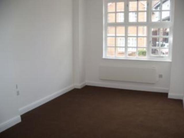  Image of Property  To Rent at Lansdowne Hill  Southampton, SO14 2EQ