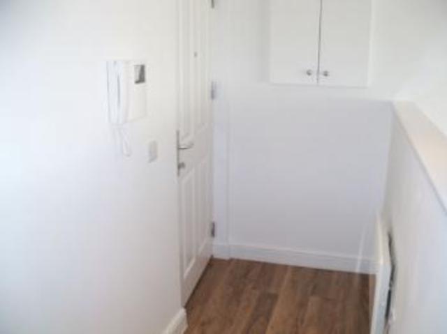  Image of Flat  To Rent at Lansdowne Hill  Southampton, SO14 2EQ
