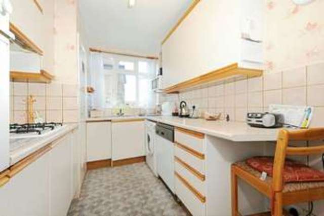  Image of 2 Bedroom Ground Flat  For Sale at Northwood, HA6 1AL