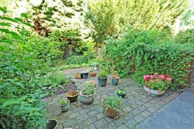  Image of 2 Bedroom Ground Flat  For Sale at Northwood, HA6 1AL