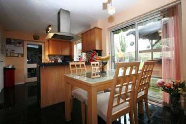  Image of 3 Bedroom Detached  For Sale at Torpoint Cornwal Torpoint, PL11 2HU
