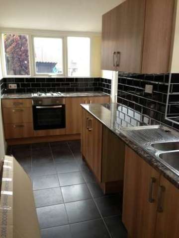  Image of 3 Bedroom Terraced  To Rent at Stoke Coventry Coventry, CV1 2BJ