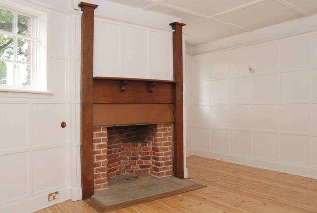  Image of 3 Bedroom Detached  For Sale at Chesterfield Walk  Greenwich, SE10 8HJ