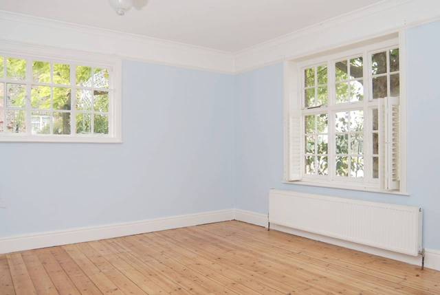  Image of 3 Bedroom Detached  For Sale at Chesterfield Walk  Greenwich, SE10 8HJ