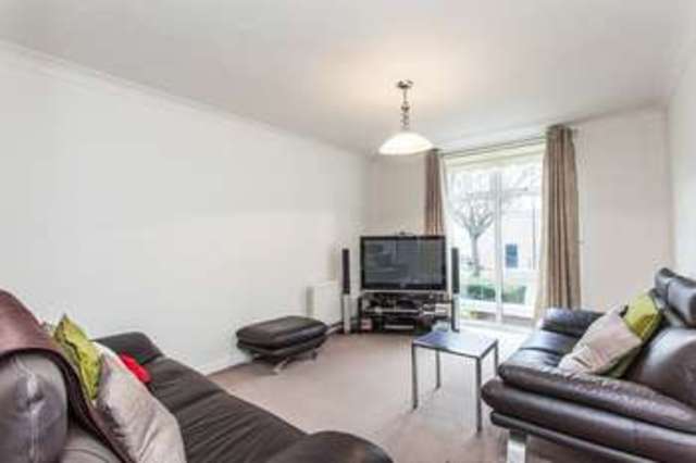  Image of 3 Bedroom Detached  For Sale at London, E14 3EG