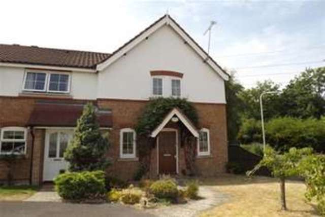  Image of 1 Bedroom Terraced  To Rent at Fleet, GU52 6ZA