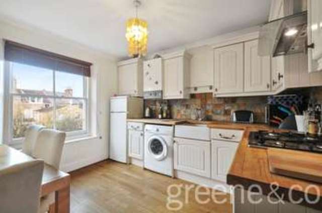  Image of 2 Bedroom Flat  For Sale at Crouch End London Turnpike Lane, N8 7BU