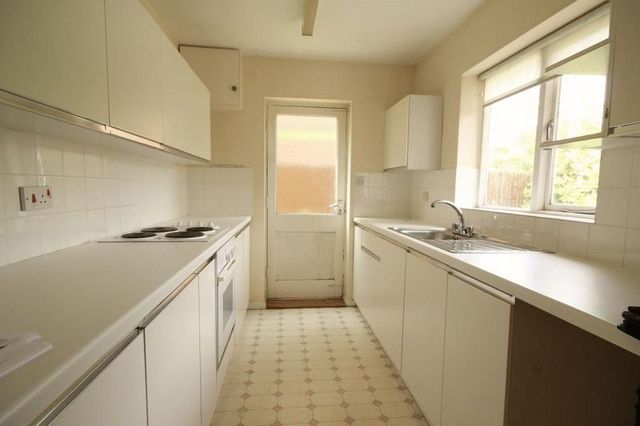  Image of 2 Bedroom Detached  To Rent at Church Road Bookham Leatherhead, KT23 3ES