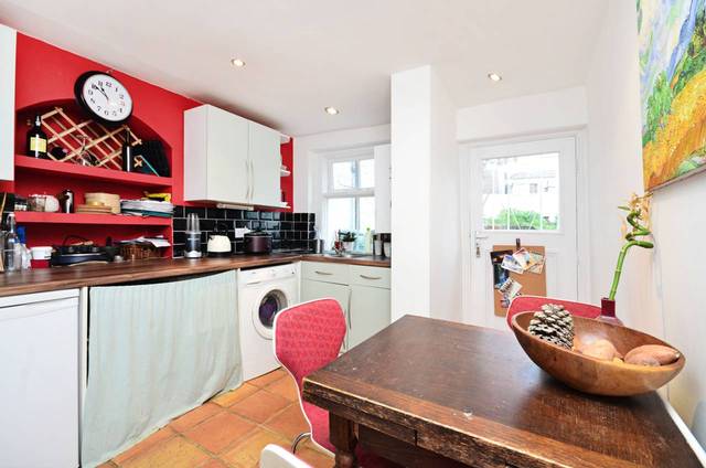  Image of 1 Bedroom Flat  For Sale at Clapton Square  Clapton, E5 8HP