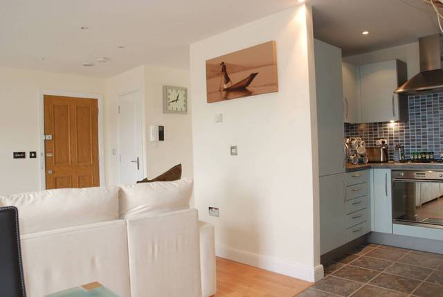  Image of 1 Bedroom Flat  To Rent at Clapton Square  Clapton, E5 8HE