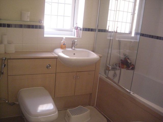  Image of 6 Bedroom Detached  For Sale at Claudius Close  Stanmore, HA7 4PS