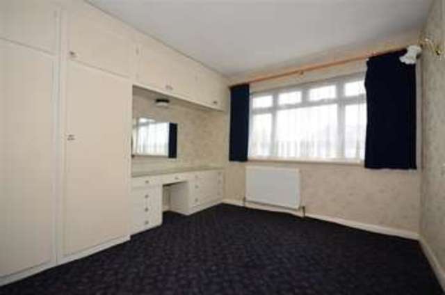  Image of 4 Bedroom Semi-Detached  For Sale at West Horndon Brentwood Brentwood, CM13 3ND