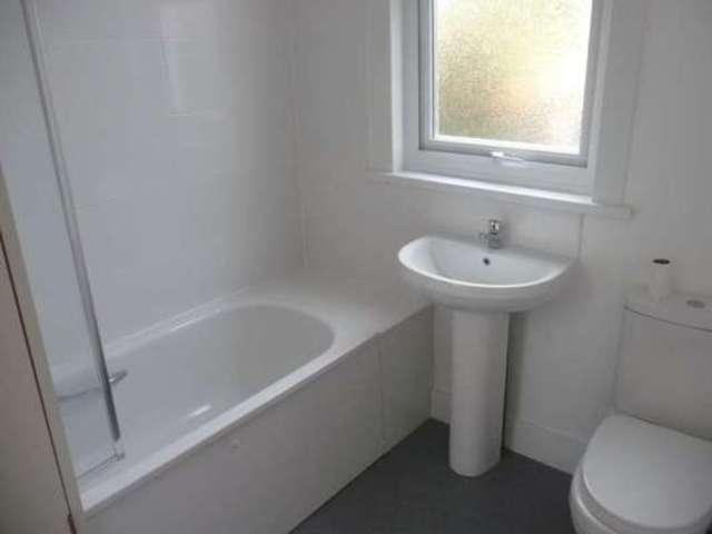  Image of 3 Bedroom Terraced  To Rent at Clavering Road  London, E12 5EX