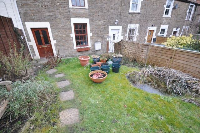  Image of 3 Bedroom Terraced  For Sale at Clifts Buildings  Frome, BA11 1LY