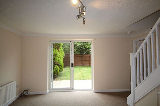  Image of 3 Bedroom Terraced  To Rent at Clover End Witchford Ely, CB6 2XD