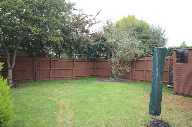  Image of 3 Bedroom Terraced  To Rent at Clover End Witchford Ely, CB6 2XD