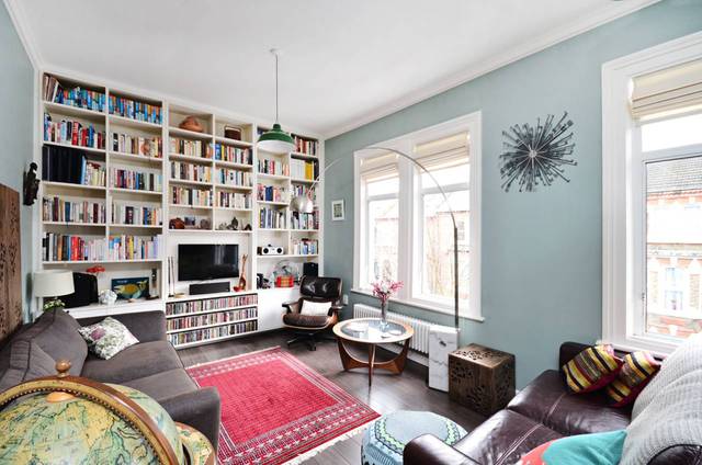  Image of 2 Bedroom Flat  For Sale at Colenso Road  Clapton, E5 0SL