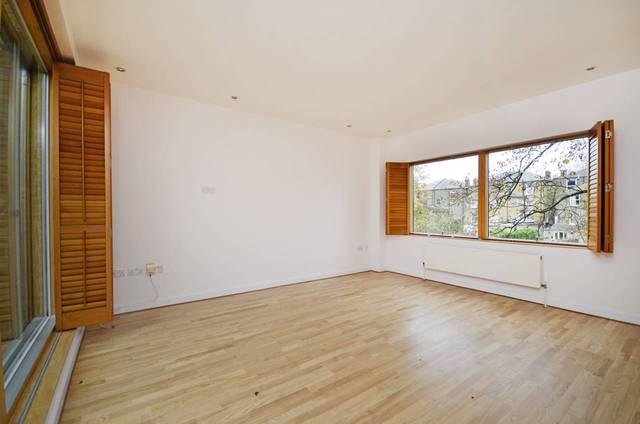  Image of 3 Bedroom Detached  For Sale at Collison Place, Manor Road  Stoke Newington, N16 5AY