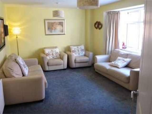  Image of 3 Bedroom Semi-Detached  For Sale at Hailsham, BN27 1EF