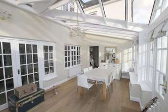  Image of 4 Bedroom Semi-Detached  For Sale at COOKHAM, SL6 9HZ