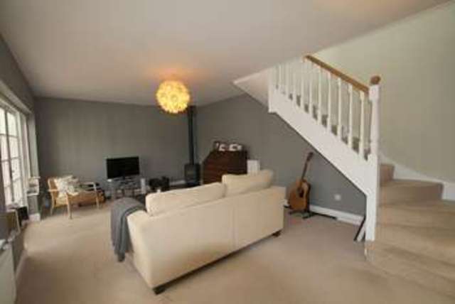  Image of 4 Bedroom Semi-Detached  For Sale at COOKHAM, SL6 9HZ