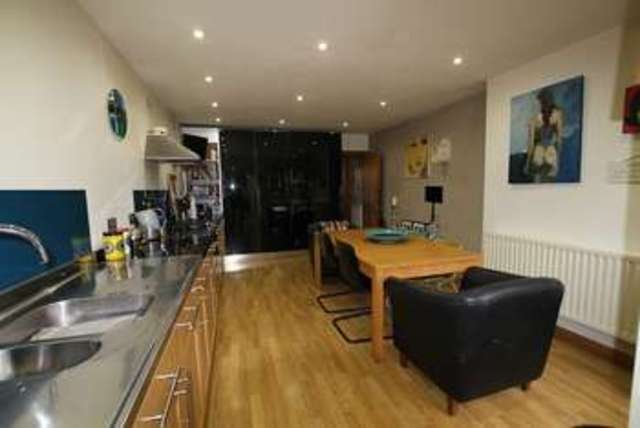 Image of 2 Bedroom Terraced  For Sale at COOKHAM, SL6 9HA