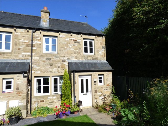  Image of 3 Bedroom End Of Terrace  For Sale at Hellifield Skipton Hellifield, BD23 4JW