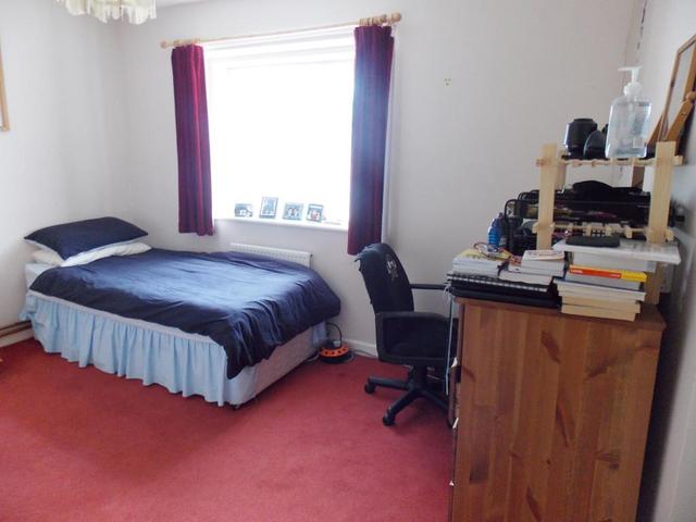  Image of 3 Bedroom End Of Terrace  For Sale at Wroughton, SN4 9AS